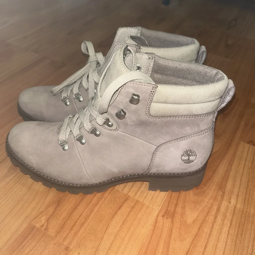 Timberland Women's Stone Street Waterproof Platform Boots Size 9.5
